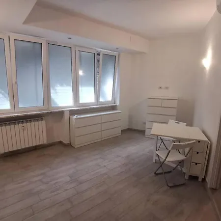 Confortable And Centrally Flat Apartment